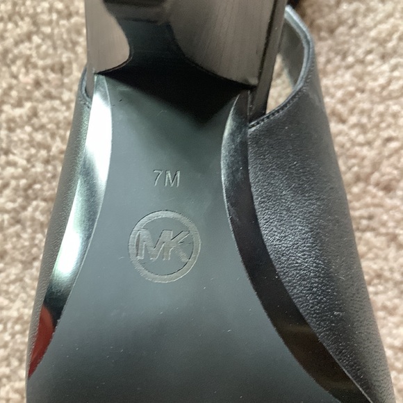 Michael Kors sandals heels size 7 new - Picture 9 of 11